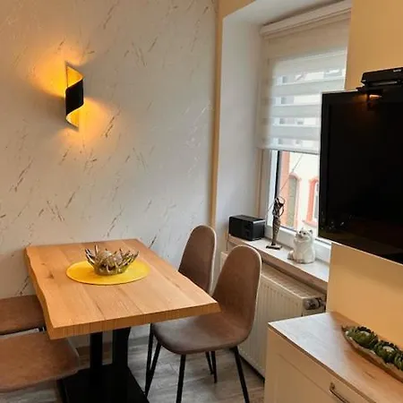 Bei Toni Und Klaus شقة نيوماغين-دهرون