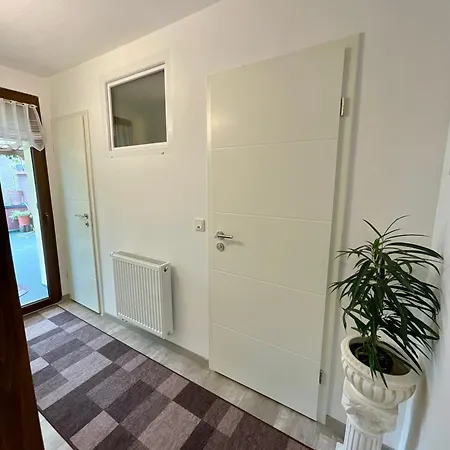 Bei Toni Und Klaus Apartment